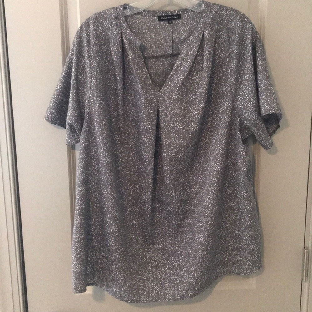 VIOLET & CLAIRE top.